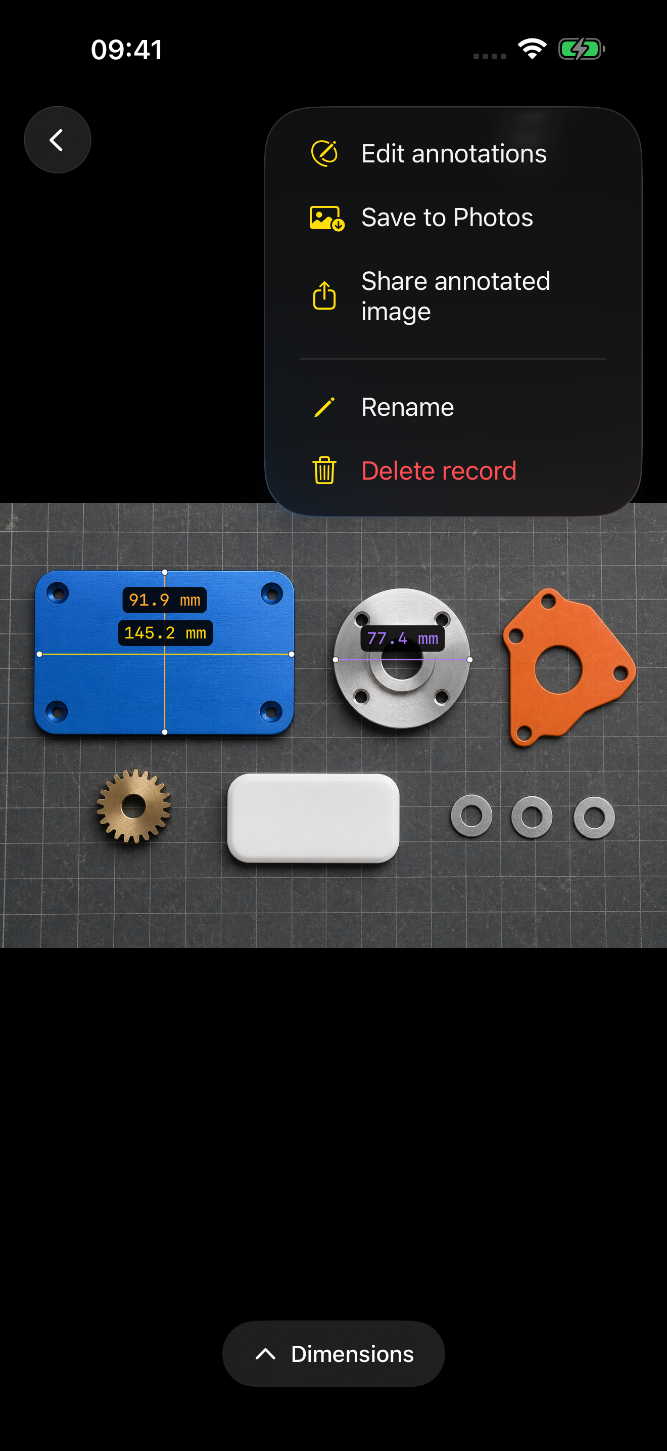 SnapDim screenshot showing the bundled sample with illustrative dimensions